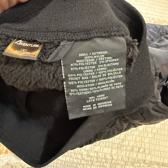 Black Quilted Down Puffer Ski MiniSkirt small - Picture 8 of 10